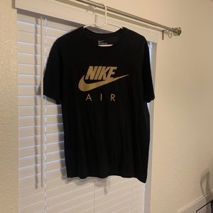 Nike tshirt